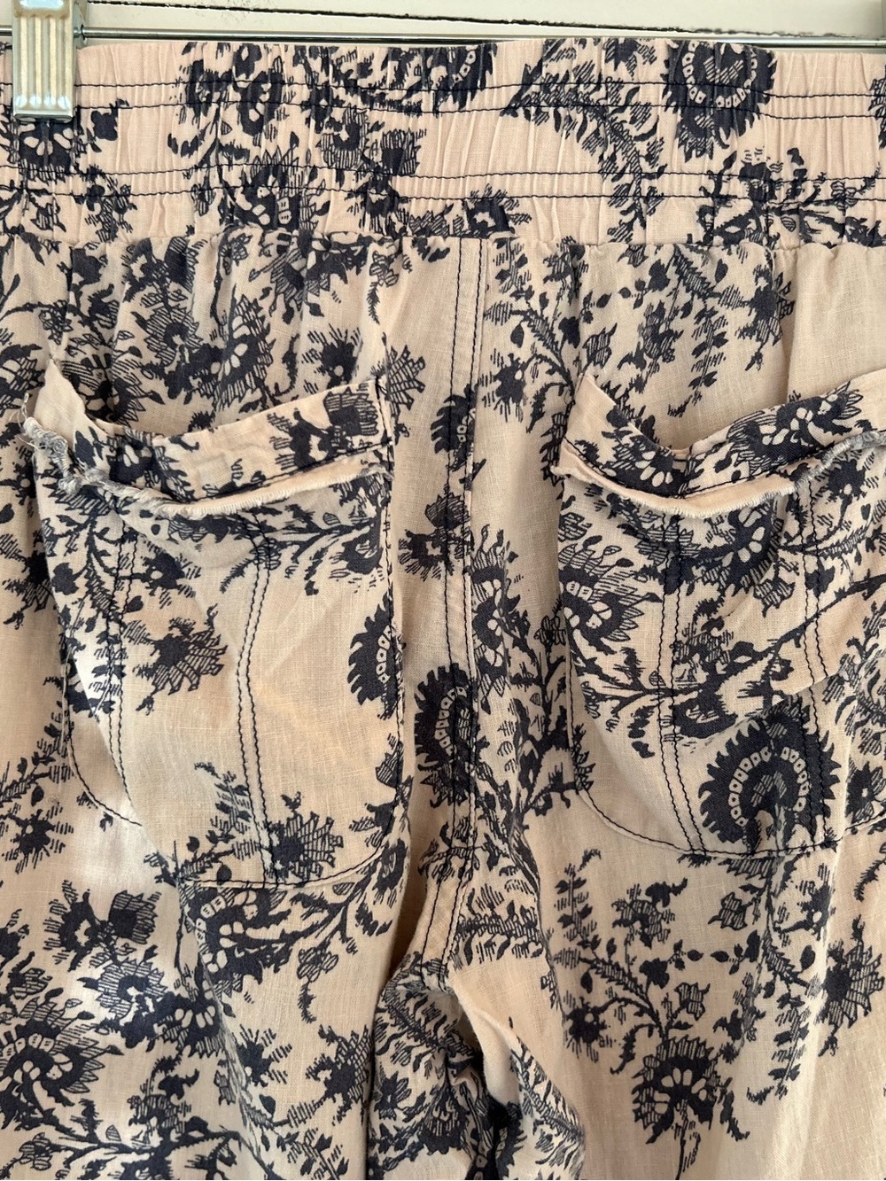 Knox Rose Cream and Navy Toile Print Pants, Size Small - Picture 5 of 7